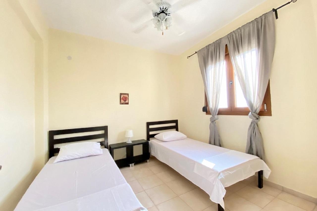Vladi Guest House Gerakini Sithonia Dış mekan fotoğraf